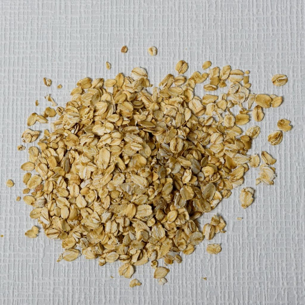 Hercules (oat flakes) is one of the best natural baits and groundbait components.